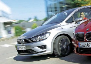 Read more about the article VW Golf Sportsvan vs BMW 2er Active Tourer