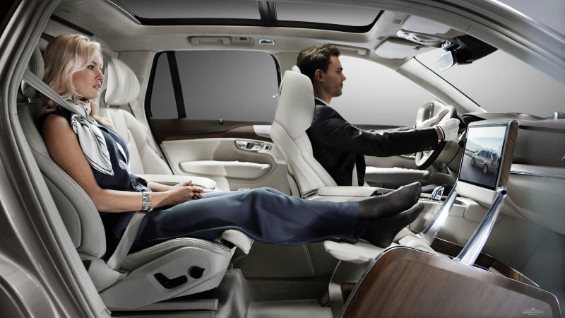You are currently viewing Volvo kicks back with Lounge Console concept in Shanghai [w/video]