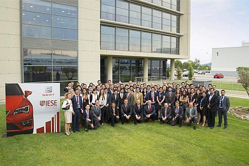 You are currently viewing IESE and SEAT promote research projects on smart cars for “Smart Cities”