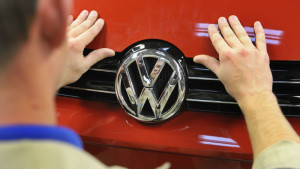 Read more about the article VW diesel scandal wrap up: New Jersey sues, report delayed